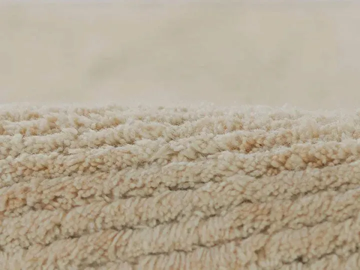 Bebe BEB-1 Ivory Rug