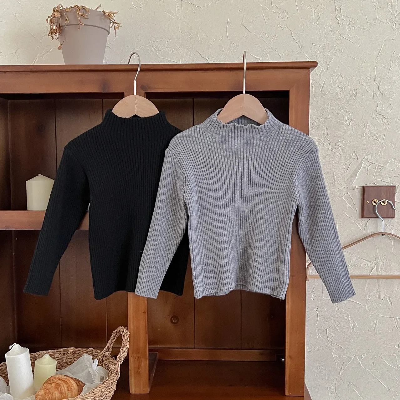 Children's Sweater 2024 Winter New Children's Solid Color Versatile Bottom Sweater Boys and Girls Warm High Neck Bottom