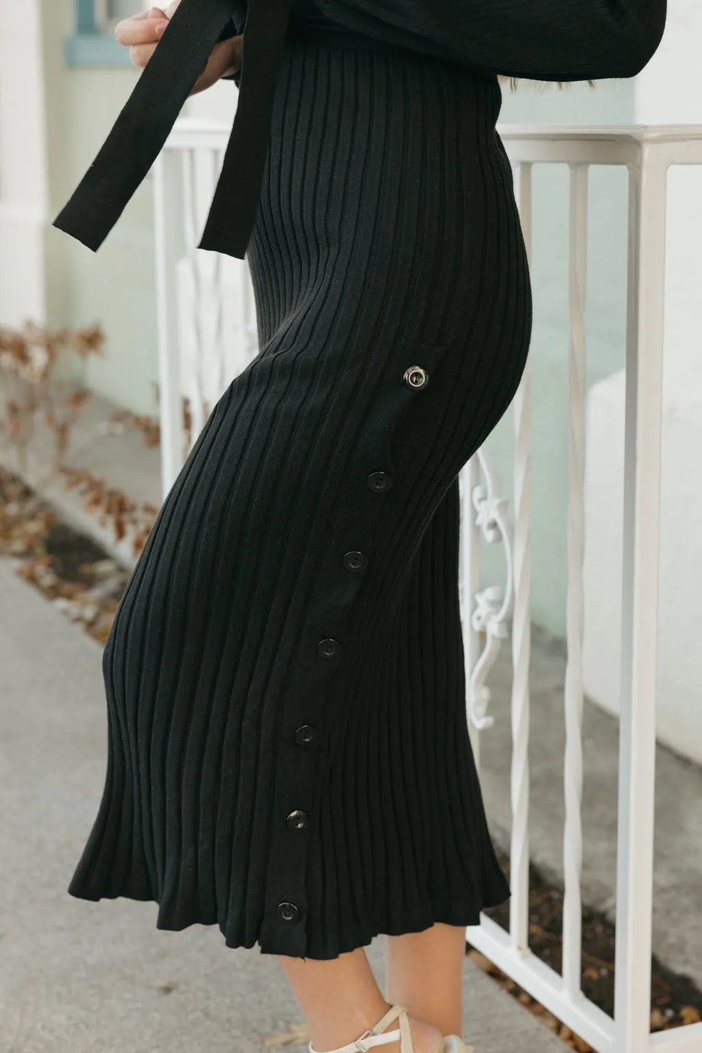 Elle Sweater Dress-Black