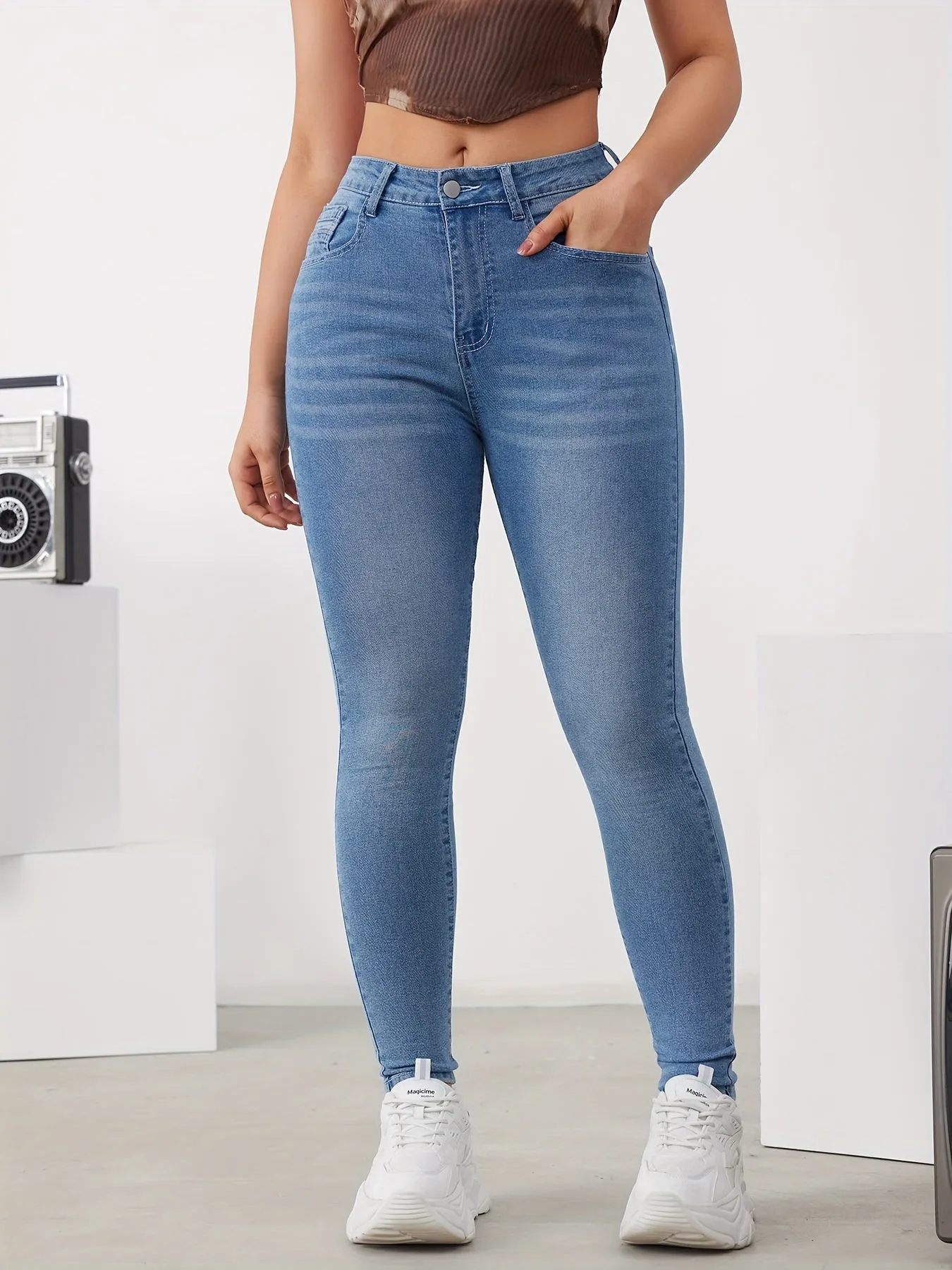 Womens High Stretch Slim Fit Skinny Jeans with Slant Pockets